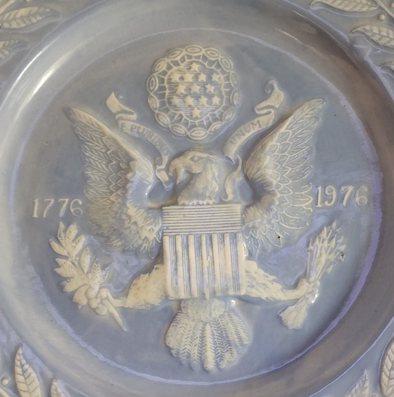 Vintage 1976 American Eagle Collector Plate - Picture 3 of 3